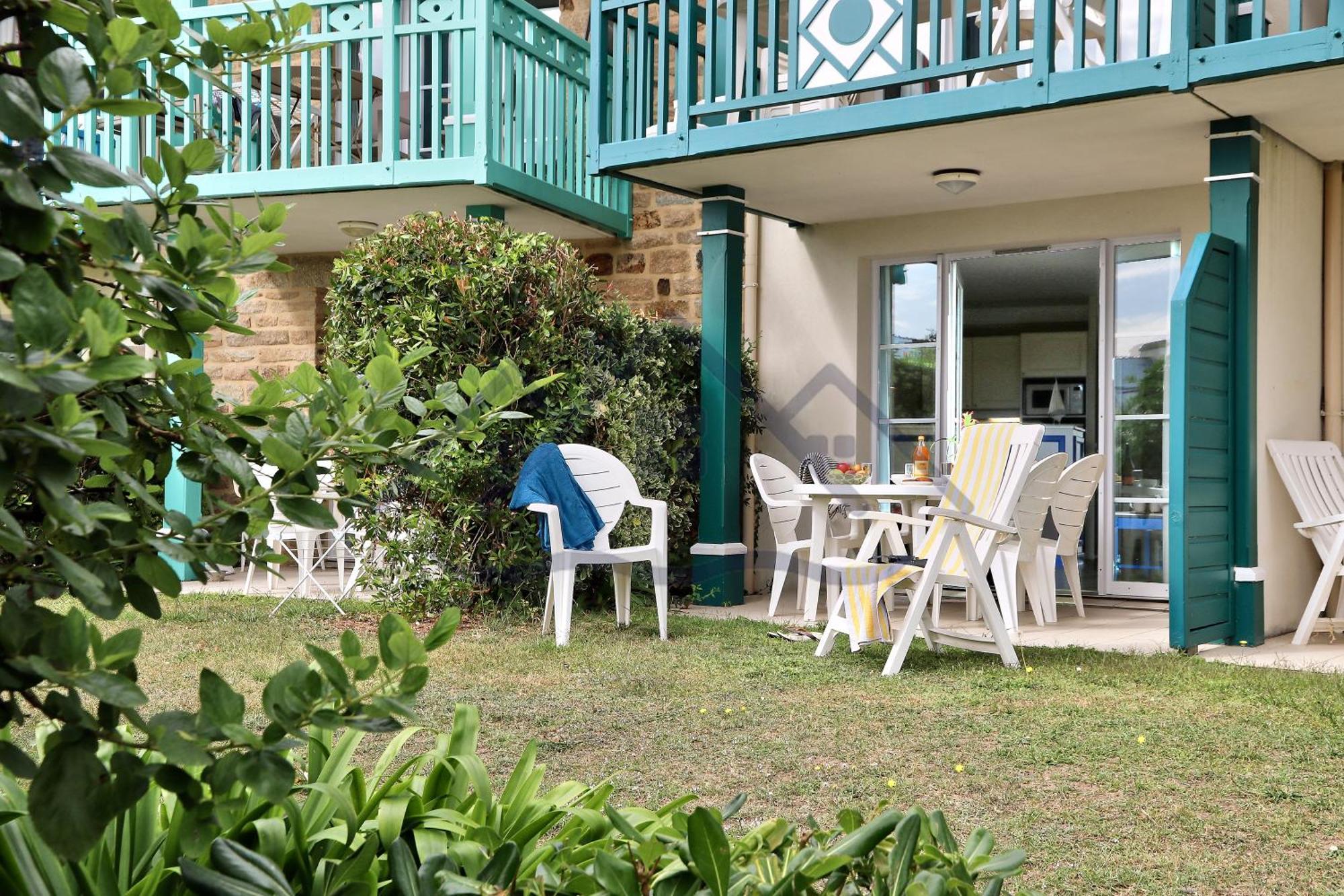 Localise - A06 - Entierement De Plain-Pied Avec Petite Vue Mer - Donnant Sur La Piscine Et Le Jardin - Wifi Inclus - Draps Inclus - Guilvinec Екстериор снимка